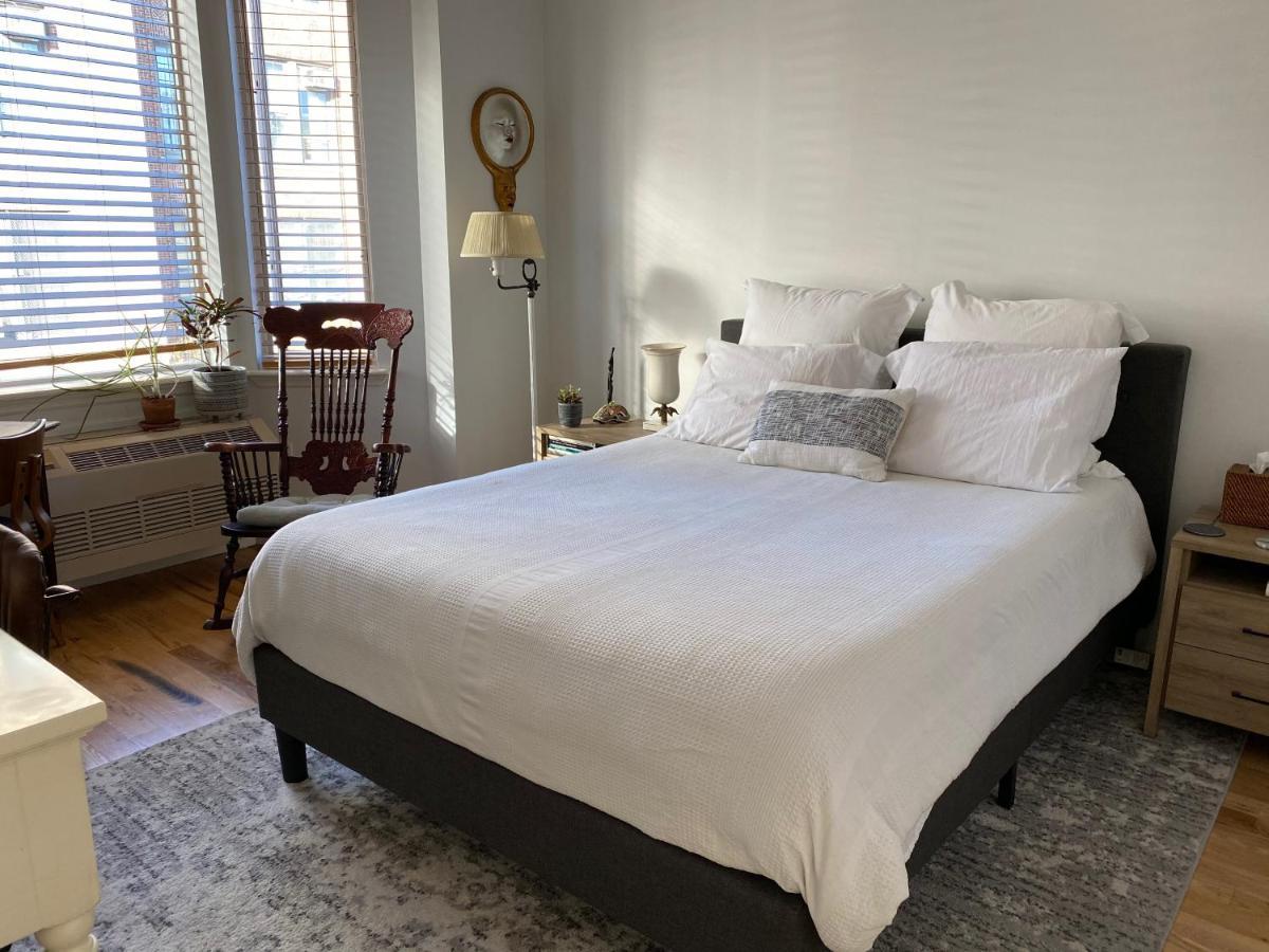 East Harlem Cozy Apartment นิวยอร์ก ภายนอก รูปภาพ